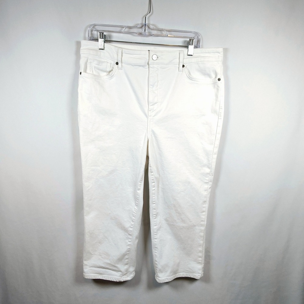 NYDJ White Capri Jeans Women's Size 16 Lift Tuck Technology Stretch Denim
